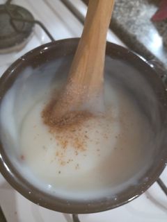Una foto de Salsa blanca light sencilla