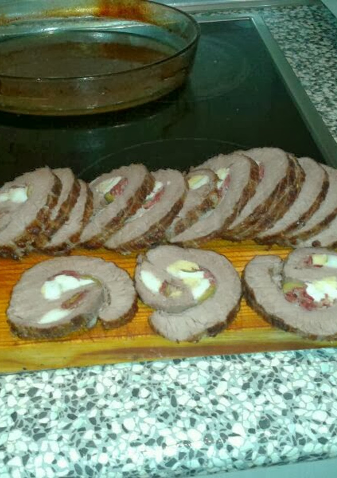 Una foto de Aleta de ternera rellena