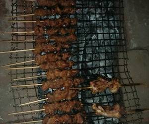 Fresh, Menyajikan Sate Maranggi Lezat Mantap