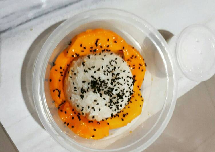 Cara Gampang Membuat Mango Sticky Rice yang Bikin Ngiler