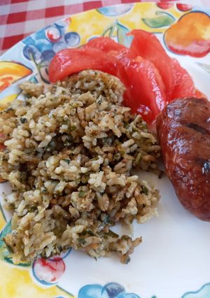 Una foto de Arroz al pesto