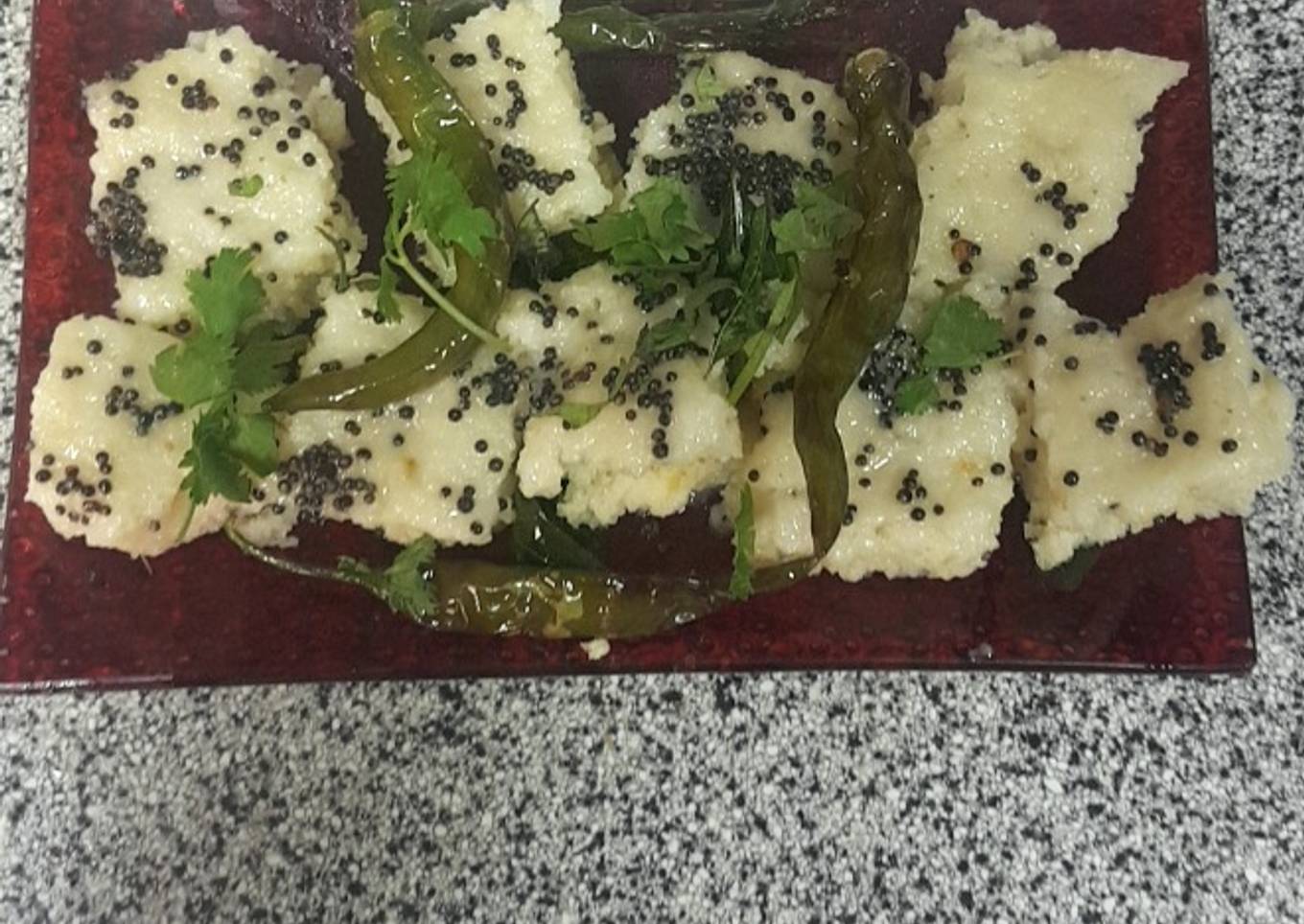 Suji dhokla(white khatta dhokla)