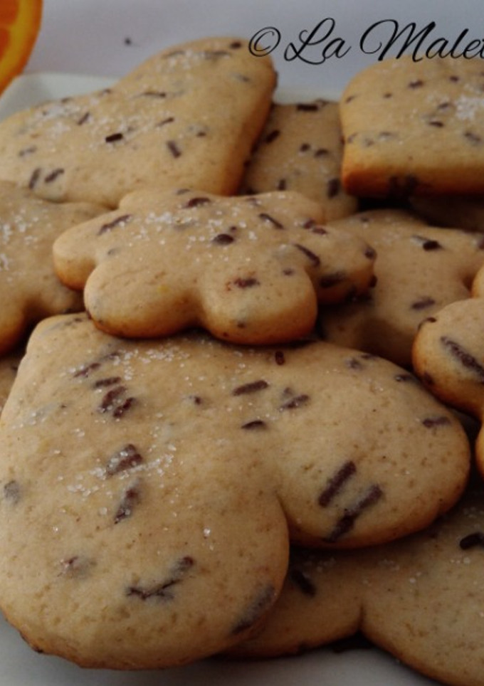 Una foto de Galletas de naranja con fideos de chocolate