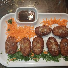 A picture of Vermicilli potato cutlet.
