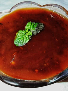 A picture of Imli ki khatti Meethi chutney.