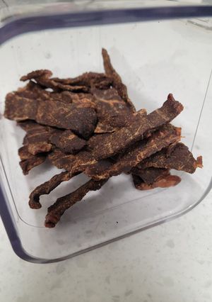 A picture of Easy Beef Jerky.