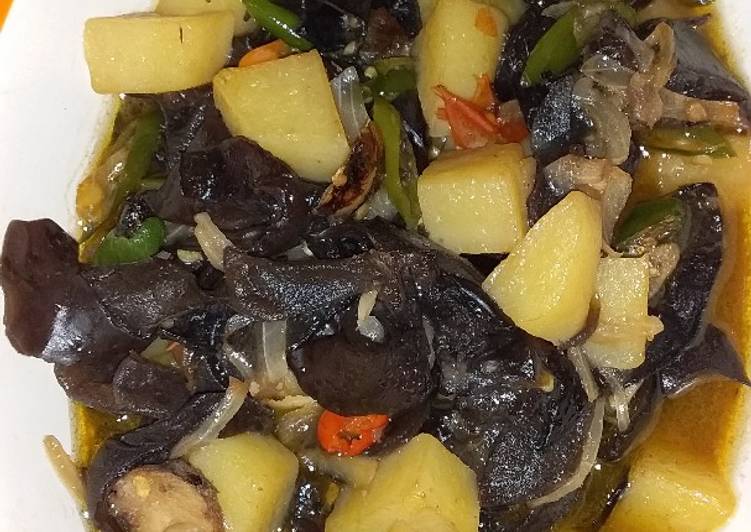 Cara Gampang Menyiapkan Jamur kuping saus teriyaki, Enak