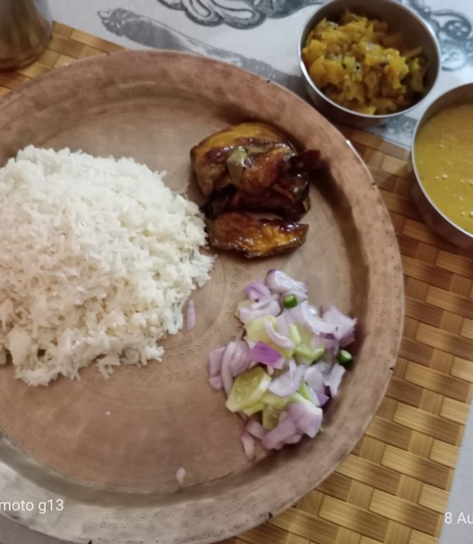 A picture of Masoor dal tangy.