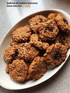 Una foto de Galletas de avena y manzana