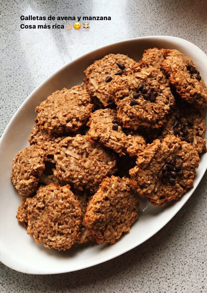 Una foto de Galletas de avena y manzana