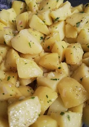 Une photo de Pommes de terre à l'huile