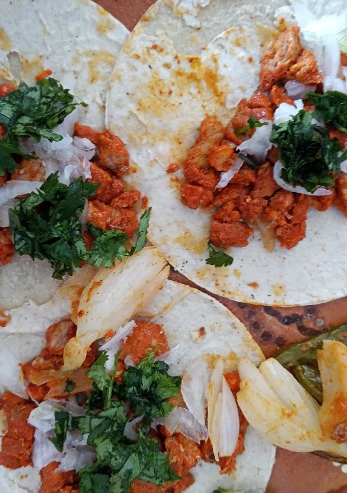 Una foto de Tacos de pastor a la Elizabeth 🌮