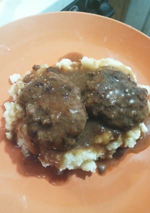 A picture of Smothered Beef Patties.