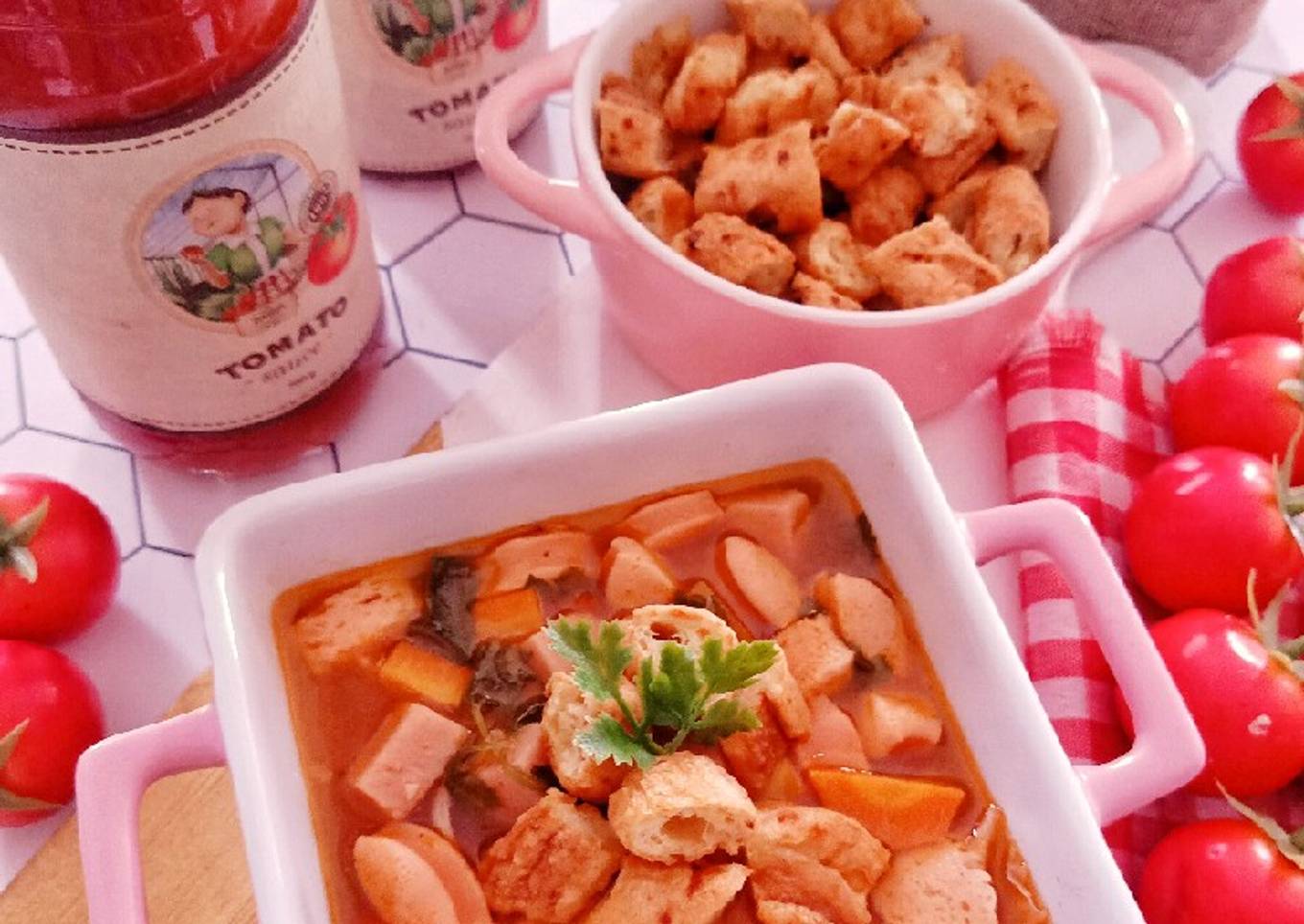 Sup Merah Bola Udang