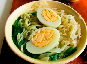 Hình của món MÌ THẢO MỘC (mì tươi tự làm nhà).
