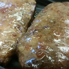 A picture of Plum & Ginger Pork Chops.