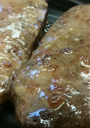 A picture of Plum & Ginger Pork Chops.