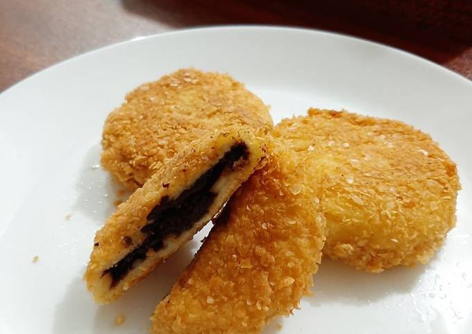 Langkah Mudah untuk Menyiapkan Roti Goreng Nestum, Lezat