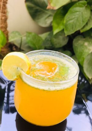 A picture of Orange Mint Slush.