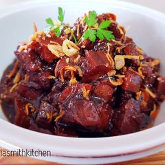 A picture of SEMUR LIDAH SAPI (Ox Tongue in Soy Sauce Gravy).