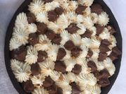 Une photo de number cake vanille