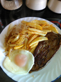 Una foto de Bistec a lo pobre