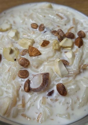 A picture of Sheviya kheer.