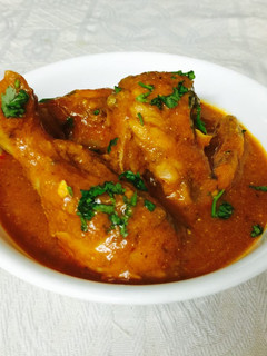 चिकन कोरमा (chicken korma recipe in hindi) रेसिपी मुख्य फोटो