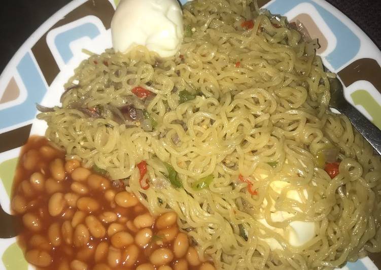 Pepper Noodles with Baked Beans