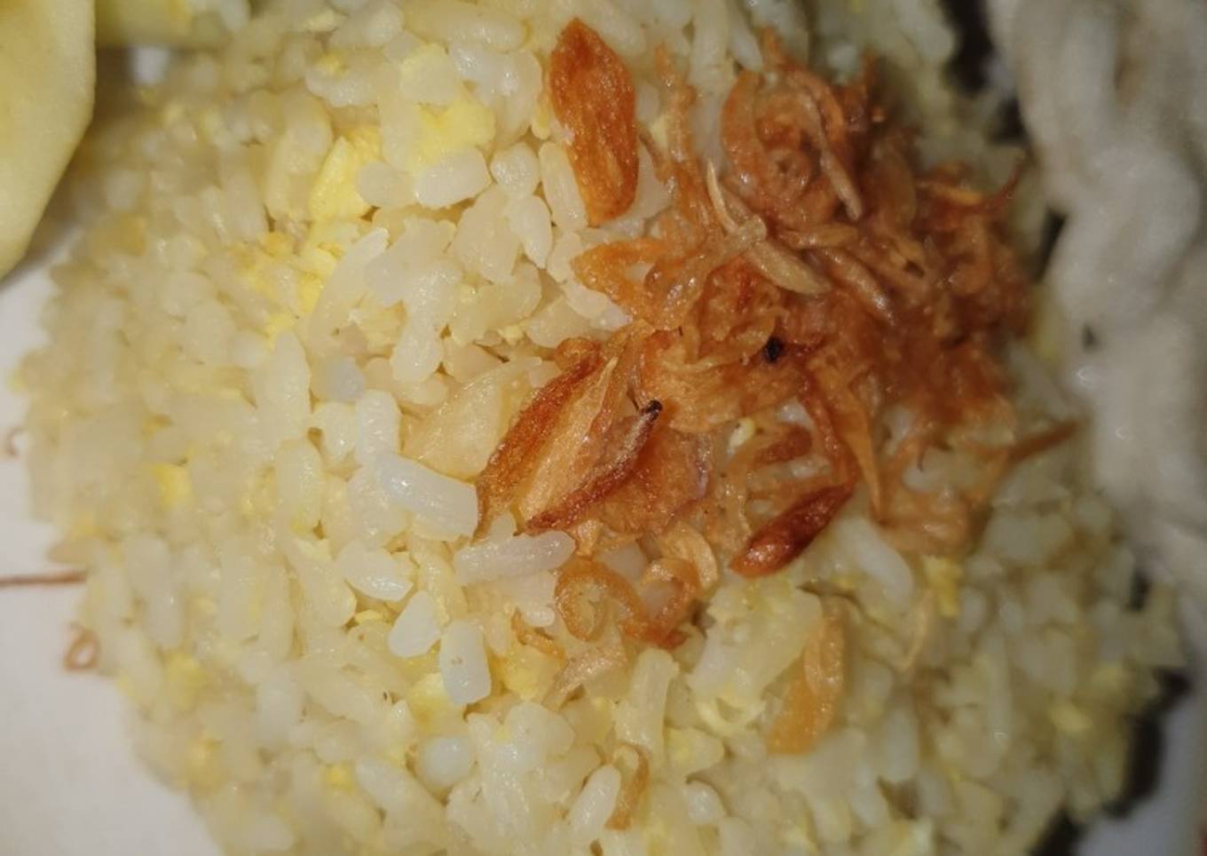 Nasi goreng telur bawang