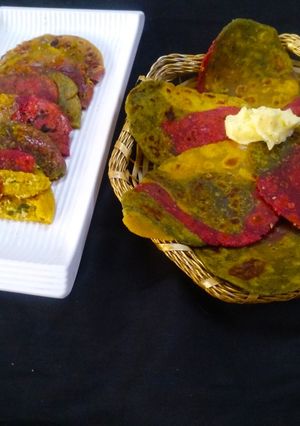 A picture of Tricolour Stuff Paratha.