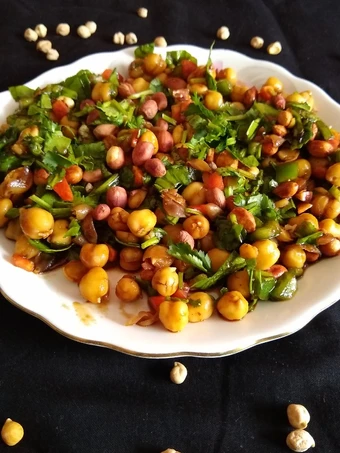 Easy Steps to Make Recipe Thai chana salad that is Awesome, Tasty}