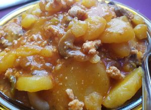 Una foto de Patatas con setas y carne picada!😋🍴