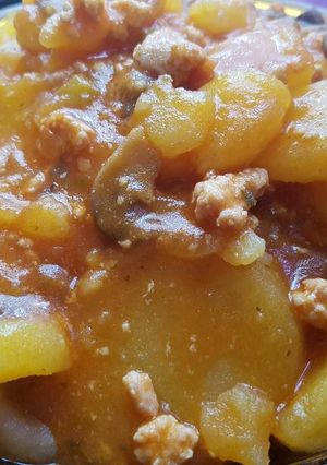 Foto principal de Patatas con setas y carne picada!😋🍴