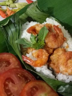 Foto resep Nasi Bakar isi tempe udang pedas manis