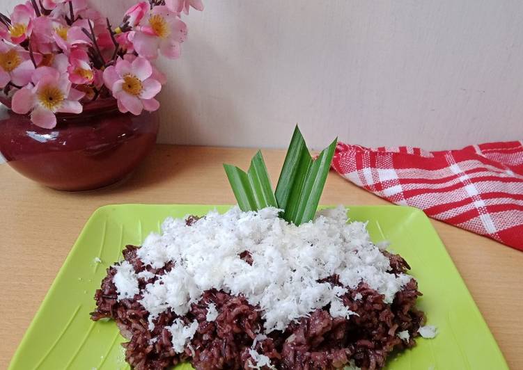 Resep Urap Ketan Hitam, Bisa Manjain Lidah