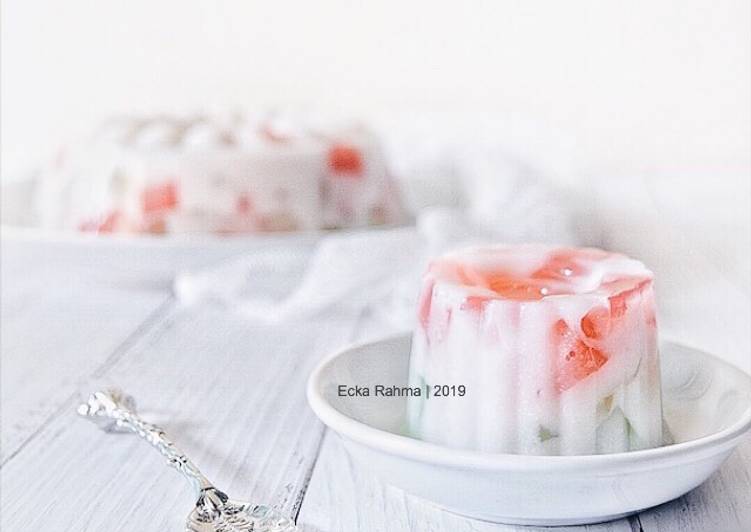 Cara Gampang Membuat Pudding Mozaik yang Enak Banget