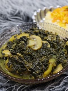 عکسی از دستور خورشت آلو اسفناج گیاهی🌱