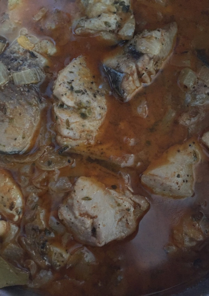 Una foto de Atún encebollado
