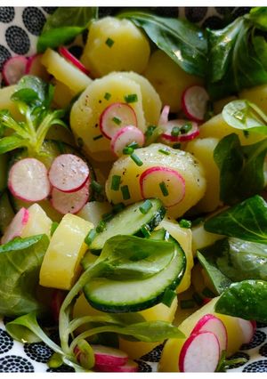 Une photo de Salade de Pomme De Terre Et radis