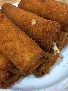 A picture of Tandoori Bread Rolls.