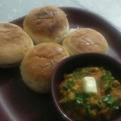 A picture of Street style pav bhaji.