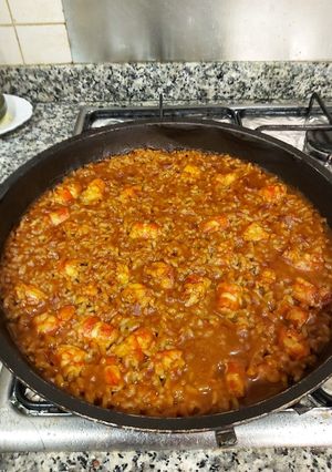 Una foto de Arroz al horno con gambones