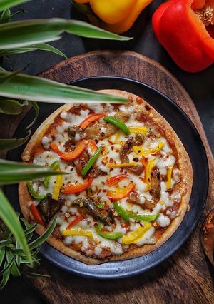 A picture of Thin Crust Pizza.