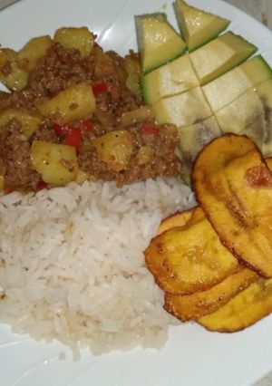 Una foto de Carne molida con papas 🙈