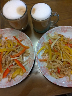 涼拌鮮蔬雞肉絲 的食譜成品照片