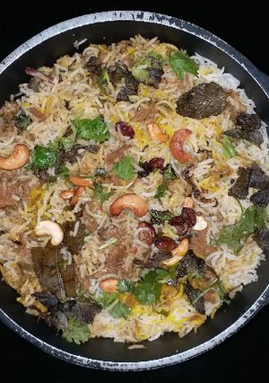 A picture of Mutton biryani.