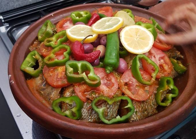 طريقة عمل طجين حوت 🐟🐟 مغربي ⁦🇲🇦⁩ على اصولها بطريقة سهلة وسريعة من Siham