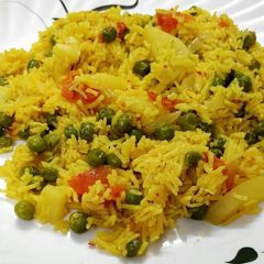 A picture of Matar pulao.