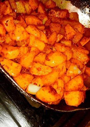 आलू प्याज़ की सब्जी (aloo pyaz ki sabzi recipe in Hindi) रेसिपी मुख्य फोटो